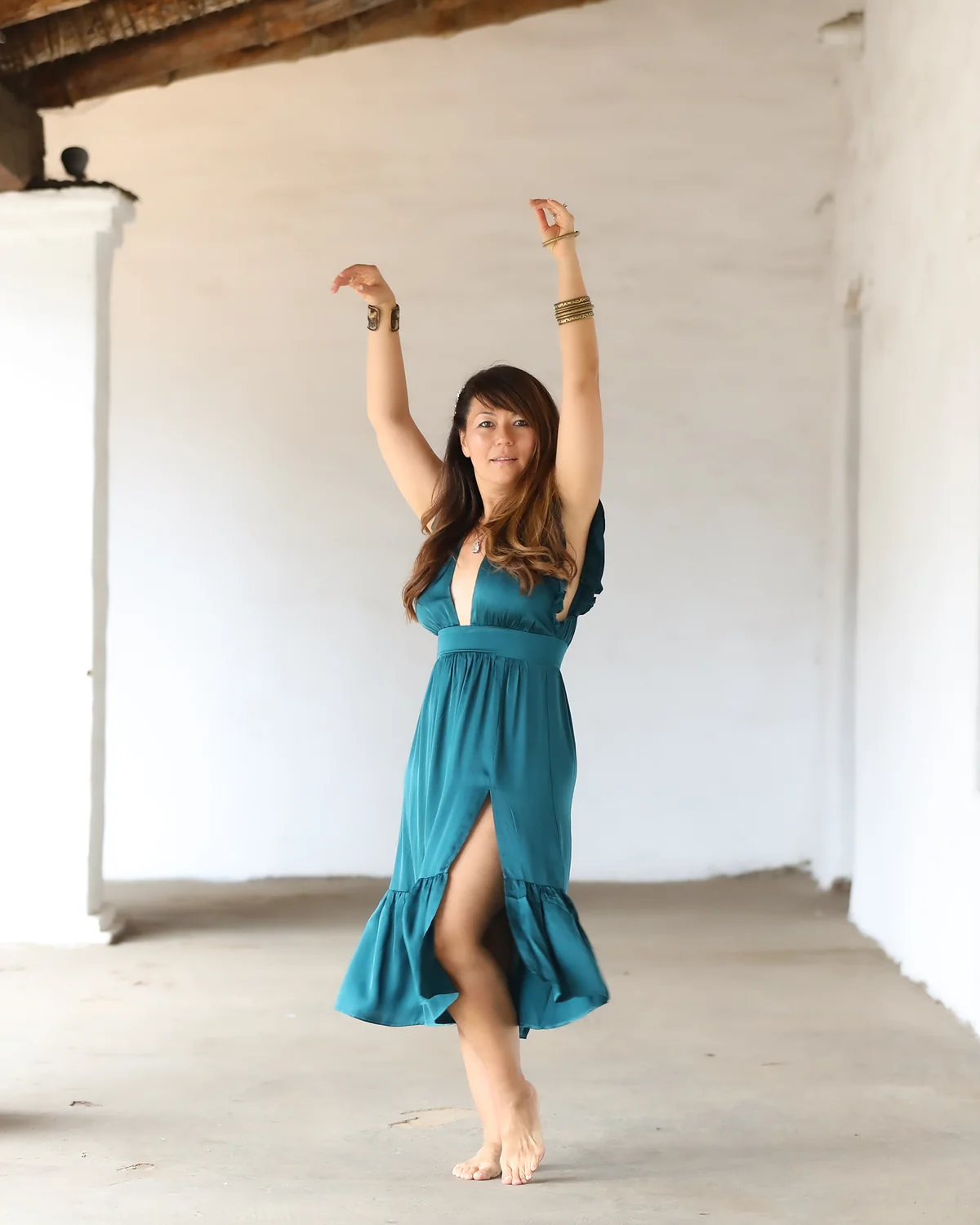 Samantha Blossom dancing